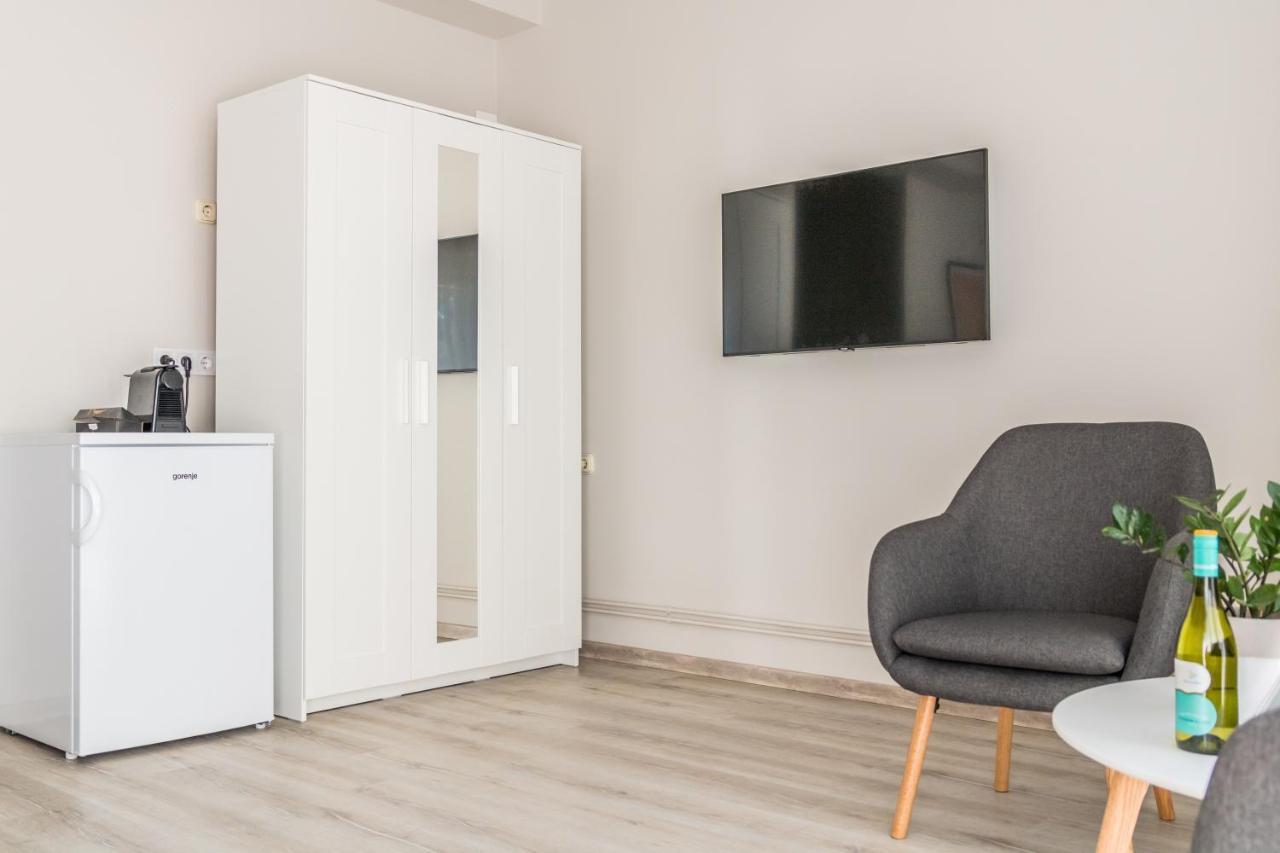 Villa 21 Boutique Rooms Balatonalmádi Eksteriør billede