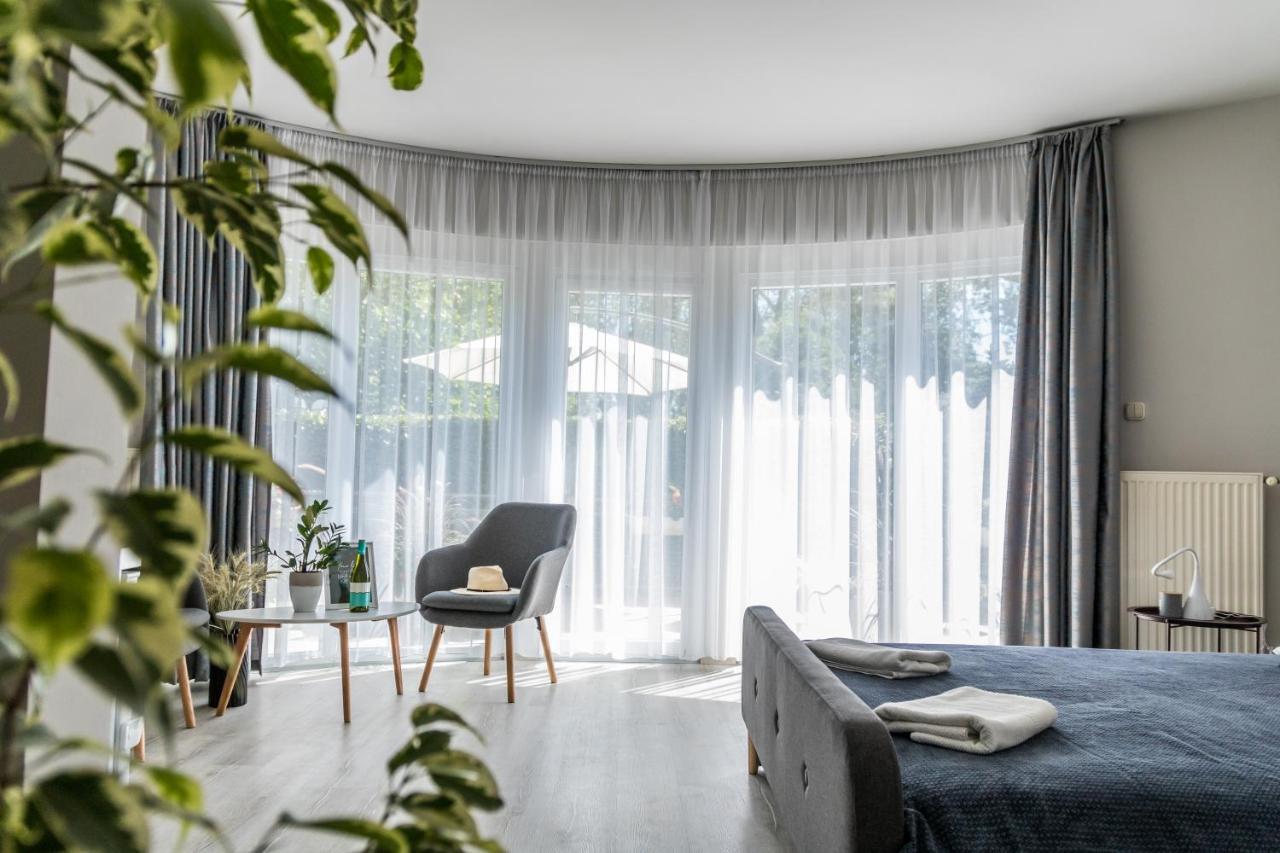 Villa 21 Boutique Rooms Balatonalmádi Eksteriør billede
