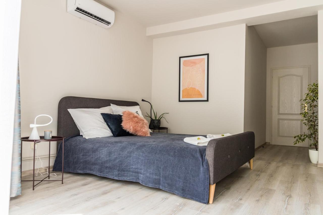 Villa 21 Boutique Rooms Balatonalmádi Eksteriør billede