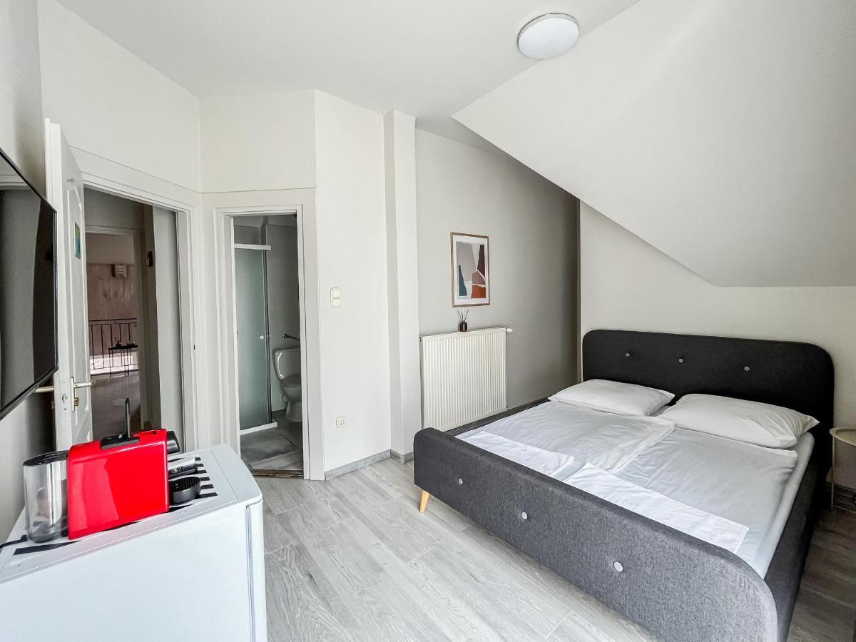 Villa 21 Boutique Rooms Balatonalmádi Eksteriør billede