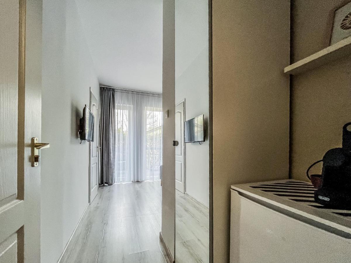 Villa 21 Boutique Rooms Balatonalmádi Eksteriør billede
